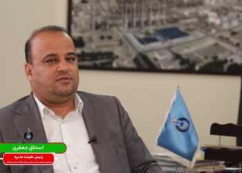 افزایش کمیت و کیفیت بنزین پالایشگاه بندرعباس در اوج تحریم ها با همت متخصصین داخلی (+فیلم)