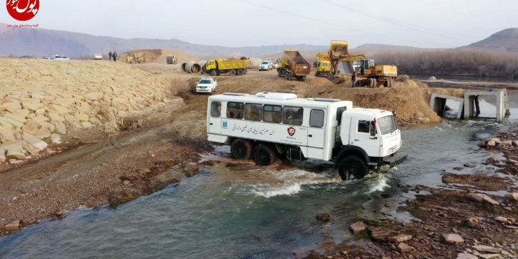 لبخند مروارید ارس بروی گردشگران